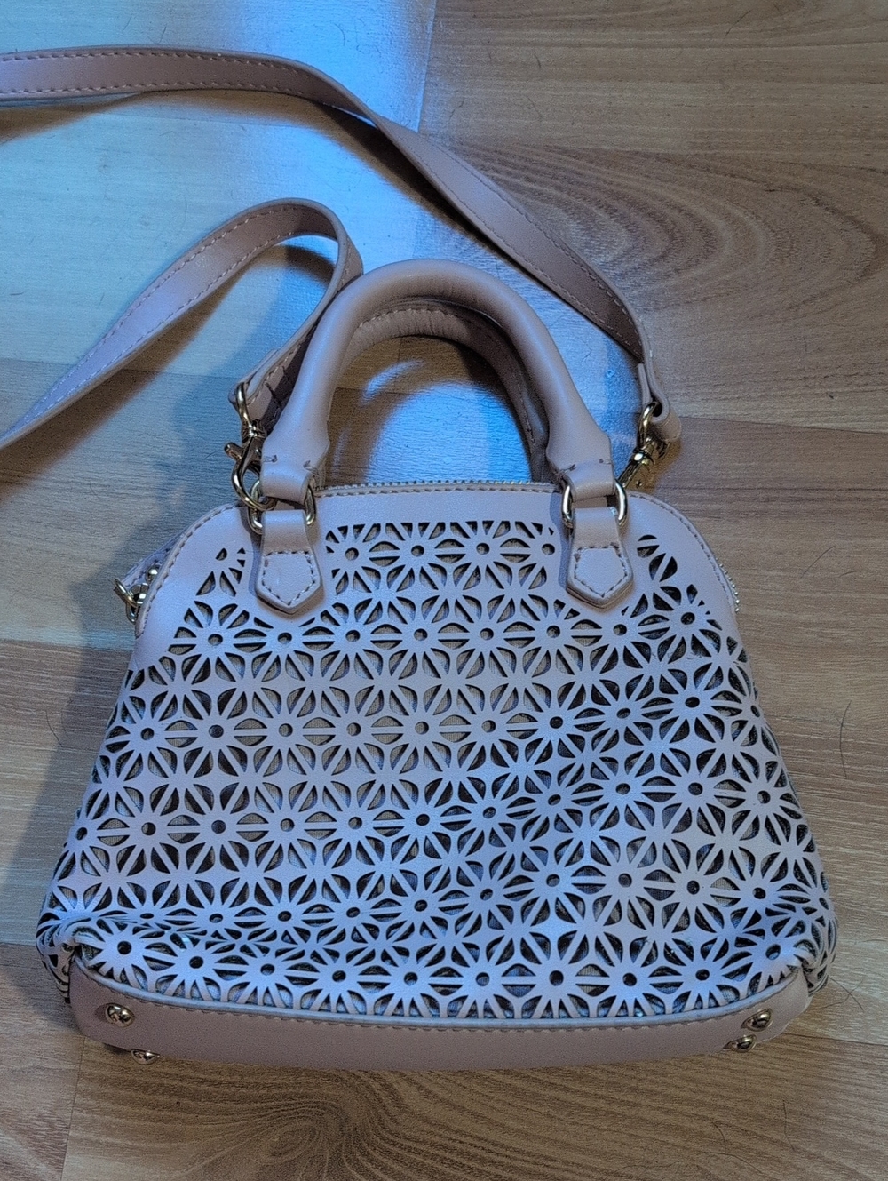 Women's Laser-Cut Dome Satchel Handbag in Light Pink